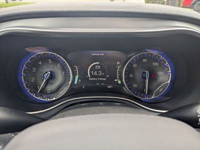 2026 Chrysler Pacifica — photo 21 view