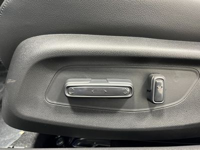2026 Honda Civic Hatchback Hybrid — photo 14 view