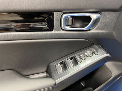 2026 Honda Civic Hatchback Hybrid — photo 15 view