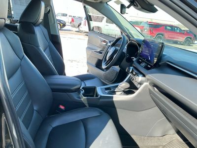 2023 Toyota RAV4 — photo 20 view