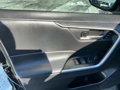 2023 Toyota RAV4 — photo 15 view