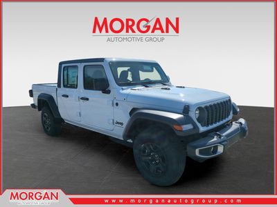 2026 Jeep Gladiator Sport in White/off-white — front three-quarter view