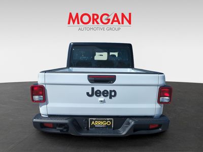 2026 Jeep Gladiator — engine compartment view