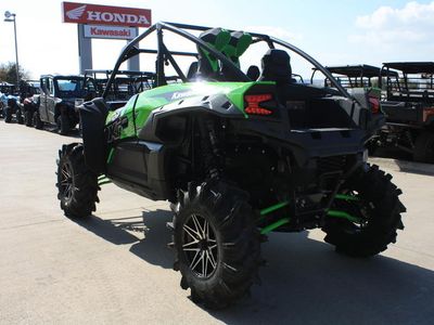 2025 Kawasaki Teryx KRX 1000 Lifted Edition - Photo 4