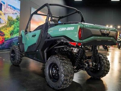 2026 Can-Am Commander DPS 700 — photo 7 view