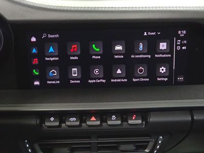 2022 Porsche 911 - Photo 17