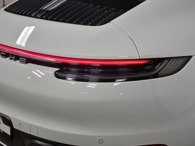 2022 Porsche 911 - Photo 30