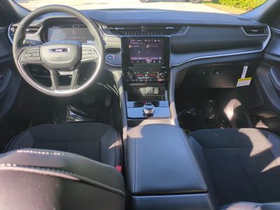 2025 Jeep Grand Cherokee L - Photo 16