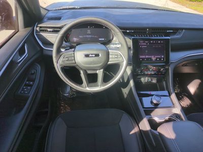2025 Jeep Grand Cherokee L - Photo 17