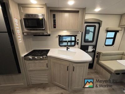 2026 Coachmen RV Catalina Summit Series 8 - Photo 13