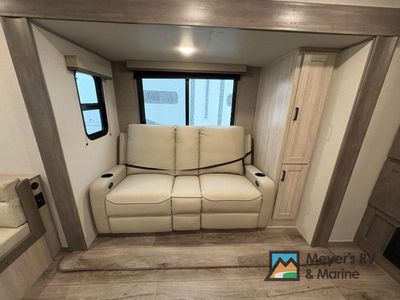 2026 Coachmen RV Catalina Summit Series 8 - Photo 17