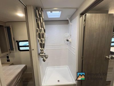2026 Coachmen RV Catalina Summit Series 8 - Photo 26