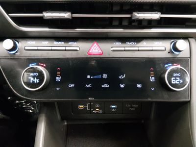 2024 Hyundai Sonata - Photo 18