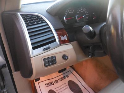 2009 Cadillac SRX — photo 20 view