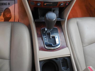 2009 Cadillac SRX — photo 22 view