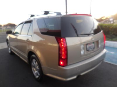 2009 Cadillac SRX — detail view