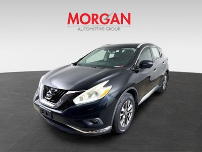2016 Nissan Murano — interior view