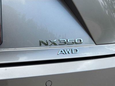 2025 Lexus NX — photo 11 view