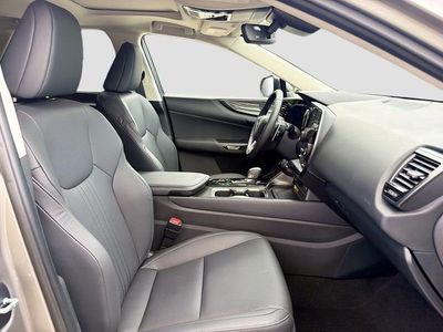 2025 Lexus NX — photo 15 view
