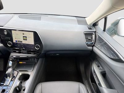 2025 Lexus NX — photo 18 view
