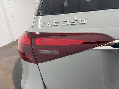 2026 Mercedes-Benz GLE — photo 11 view