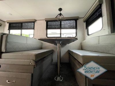 2023 Gulf Stream Envision Limited Edition - Photo 12