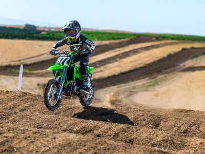 2025 Kawasaki KX65 - Photo 4