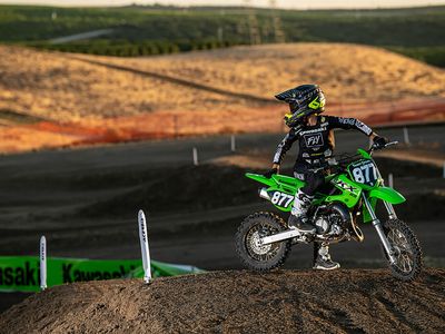 2025 Kawasaki KX65 - Photo 8