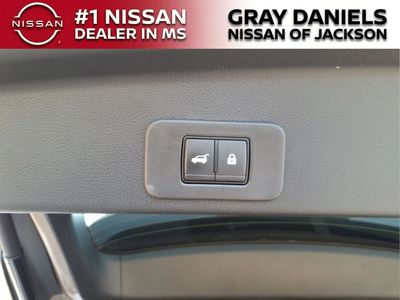 2025 Nissan Murano — photo 10 view