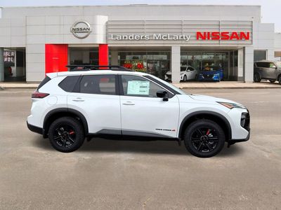 2026 Nissan Rogue - Photo 2