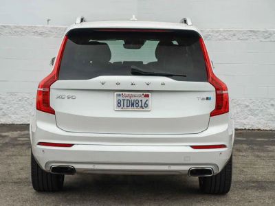 2017 Volvo XC90 — detail view