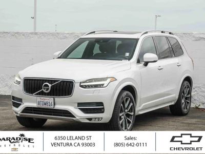 2017 Volvo XC90 Momentum in White — front three-quarter view