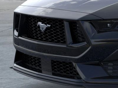 2026 Ford Mustang - Photo 17