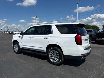 2025 GMC Yukon — rear three-quarter view