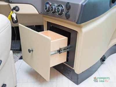 2026 Tiffin Motorhomes Allegro RED - Photo 36
