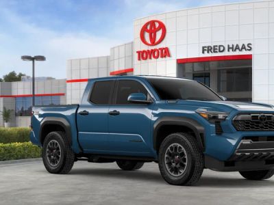 2026 Toyota Tacoma i-FORCE MAX - Photo 17