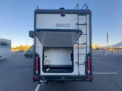 2026 Winnebago EKKO - Photo 32