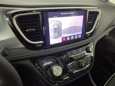 2026 Chrysler Pacifica — photo 24 view