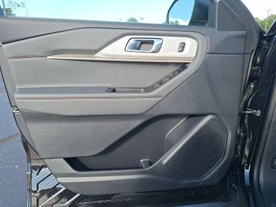 2026 Ford Explorer — side profile view