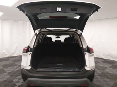 2023 Nissan Rogue - Photo 11