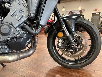 2024 Yamaha MT-09 — photo 14 view