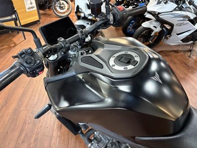2024 Yamaha MT-09 — photo 11 view