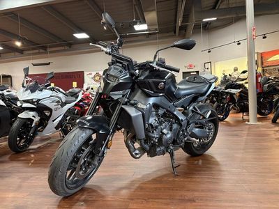 2024 Yamaha MT-09 — side profile view