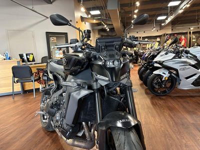 2024 Yamaha MT-09 — photo 7 view