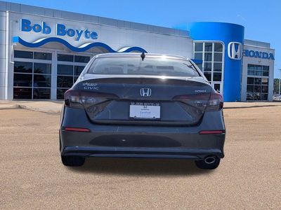 2025 Honda Civic - Photo 4