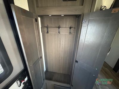 2026 Venture RV SportTrek - Photo 26