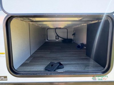 2026 Venture RV SportTrek - Photo 7
