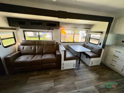 2026 Venture RV SportTrek - Photo 11