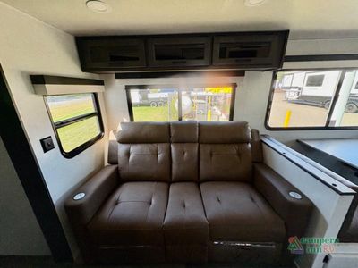 2026 Venture RV SportTrek - Photo 29