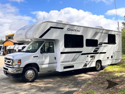 2026 Thor Motor Coach Chateau — photo 8 view